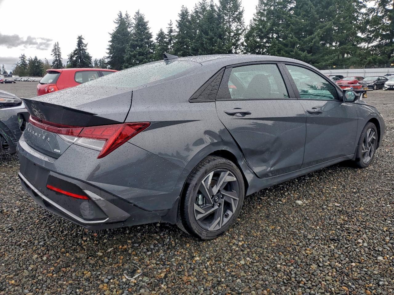 2025 Hyundai Elantra Blue - Фото 3