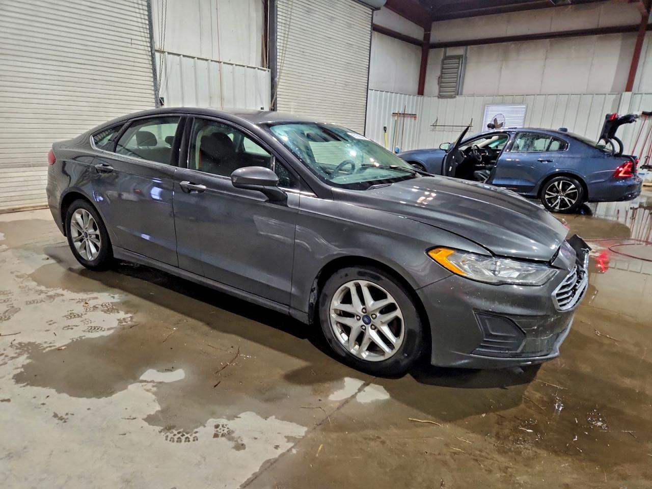 2019 Ford Fusion Se - Image 4