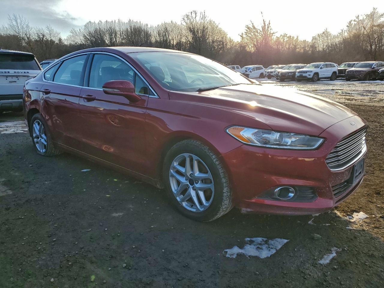2016 Ford Fusion Se - Фото 4