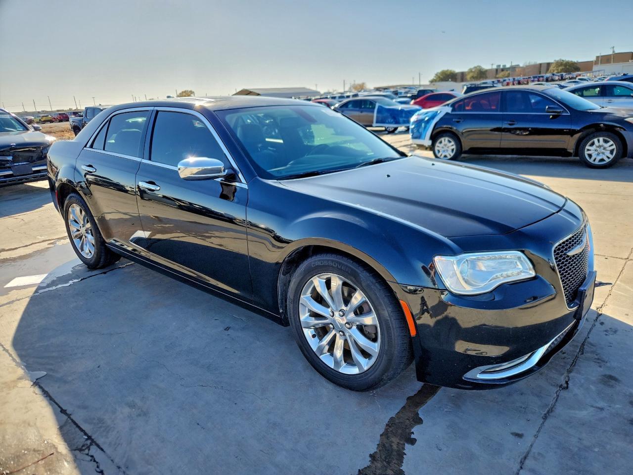 2018 Chrysler 300 Limited - Фото 4