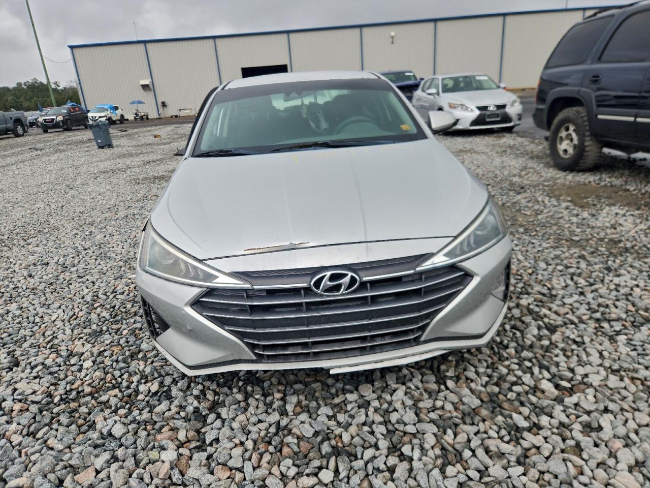 2020 Hyundai Elantra Se - Фото 5