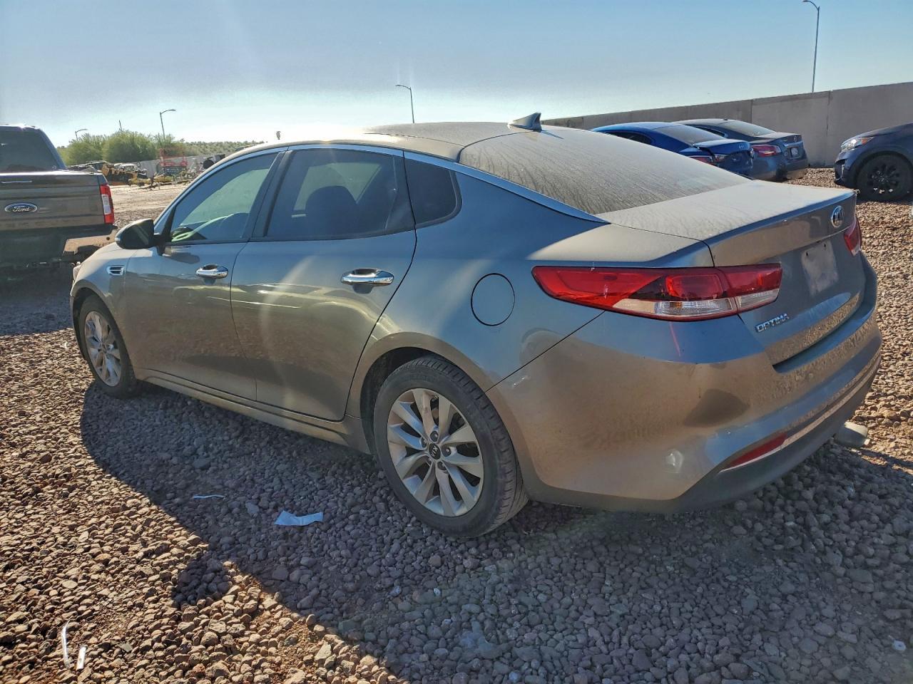 2018 Kia Optima Lx - Image 2