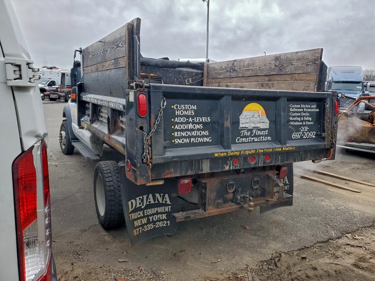 2016 Ford F550 Super Duty Dump Truck - Фото 2