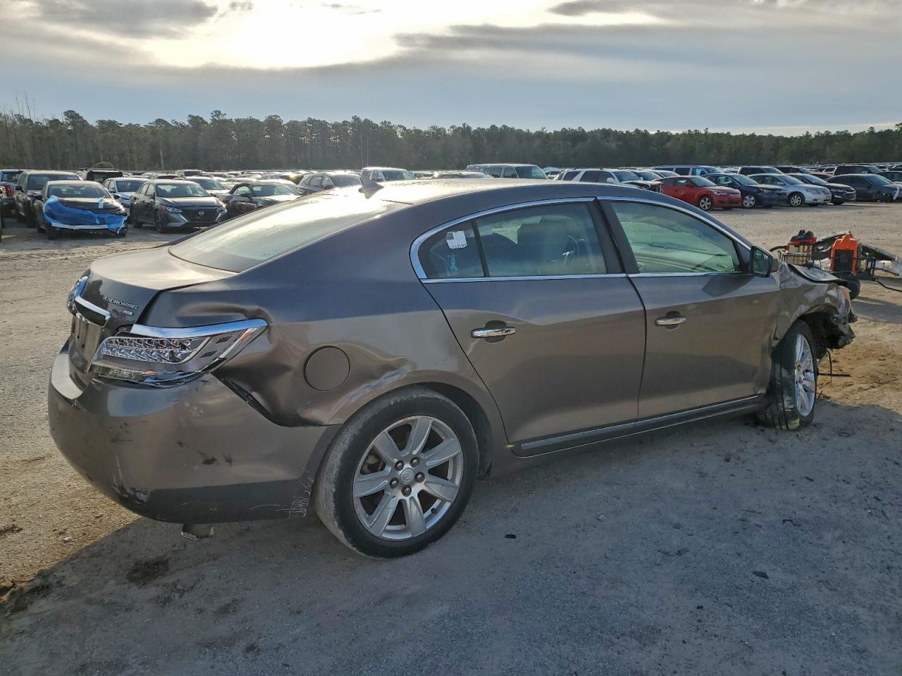 2011 Buick Lacrosse Cxl - Image 3