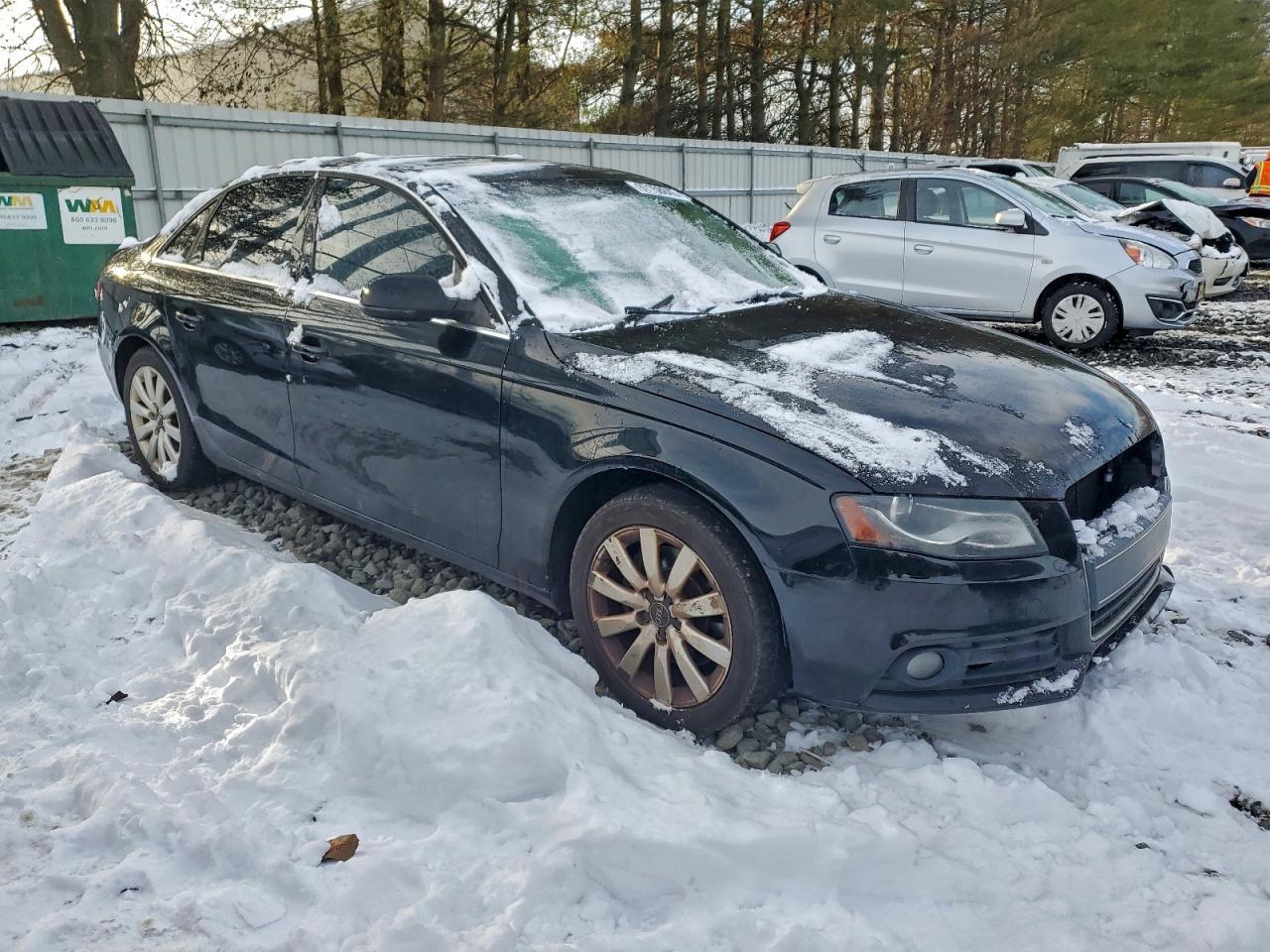 2010 Audi A4 Premium Plus - Фото 4