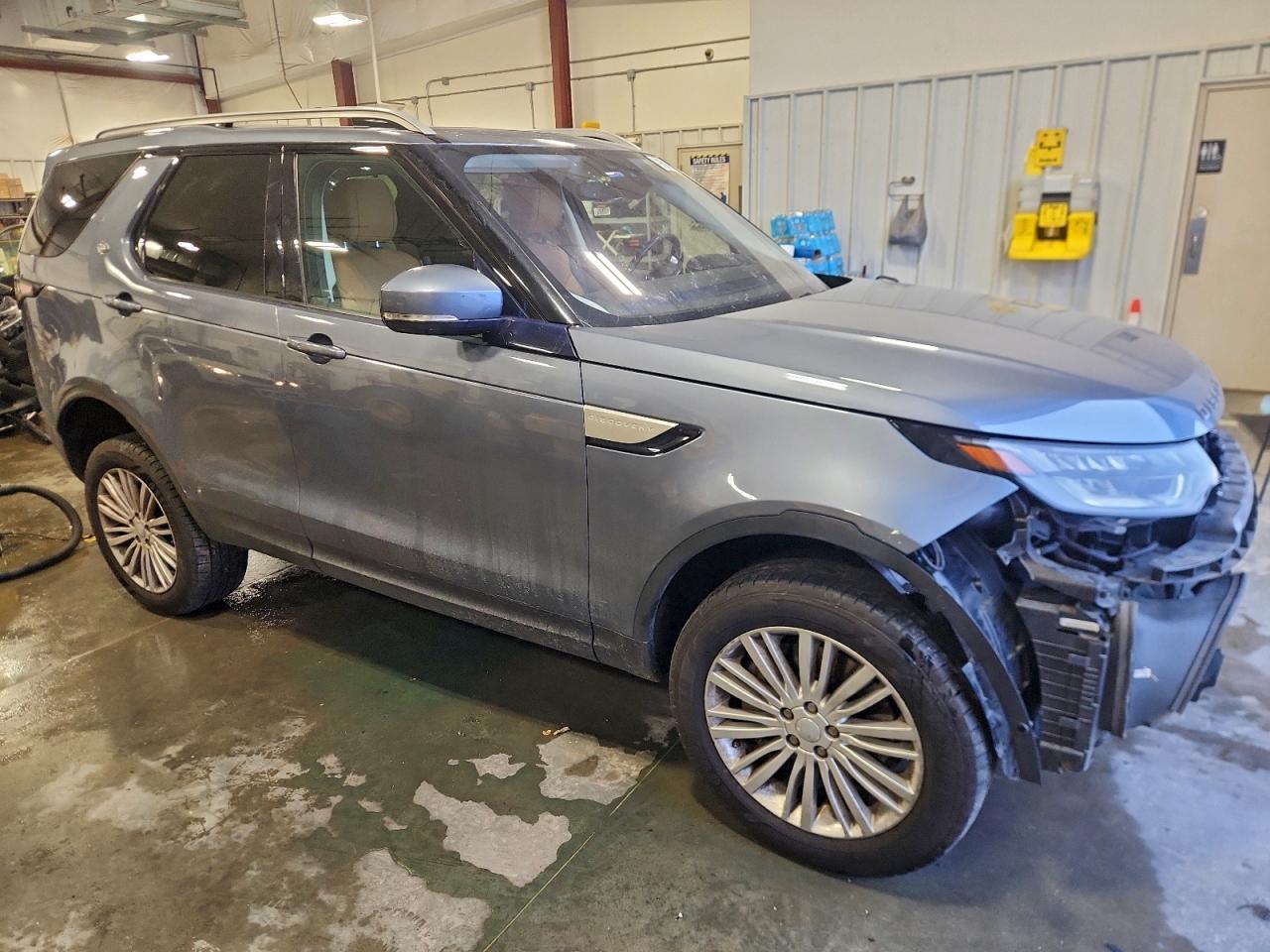 2020 Land Rover Discovery Hse - Image 4