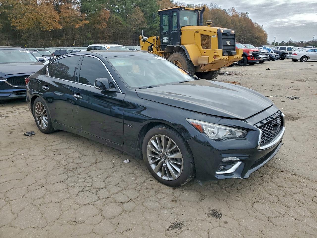 2018 Infiniti Q50 Luxe - Image 4