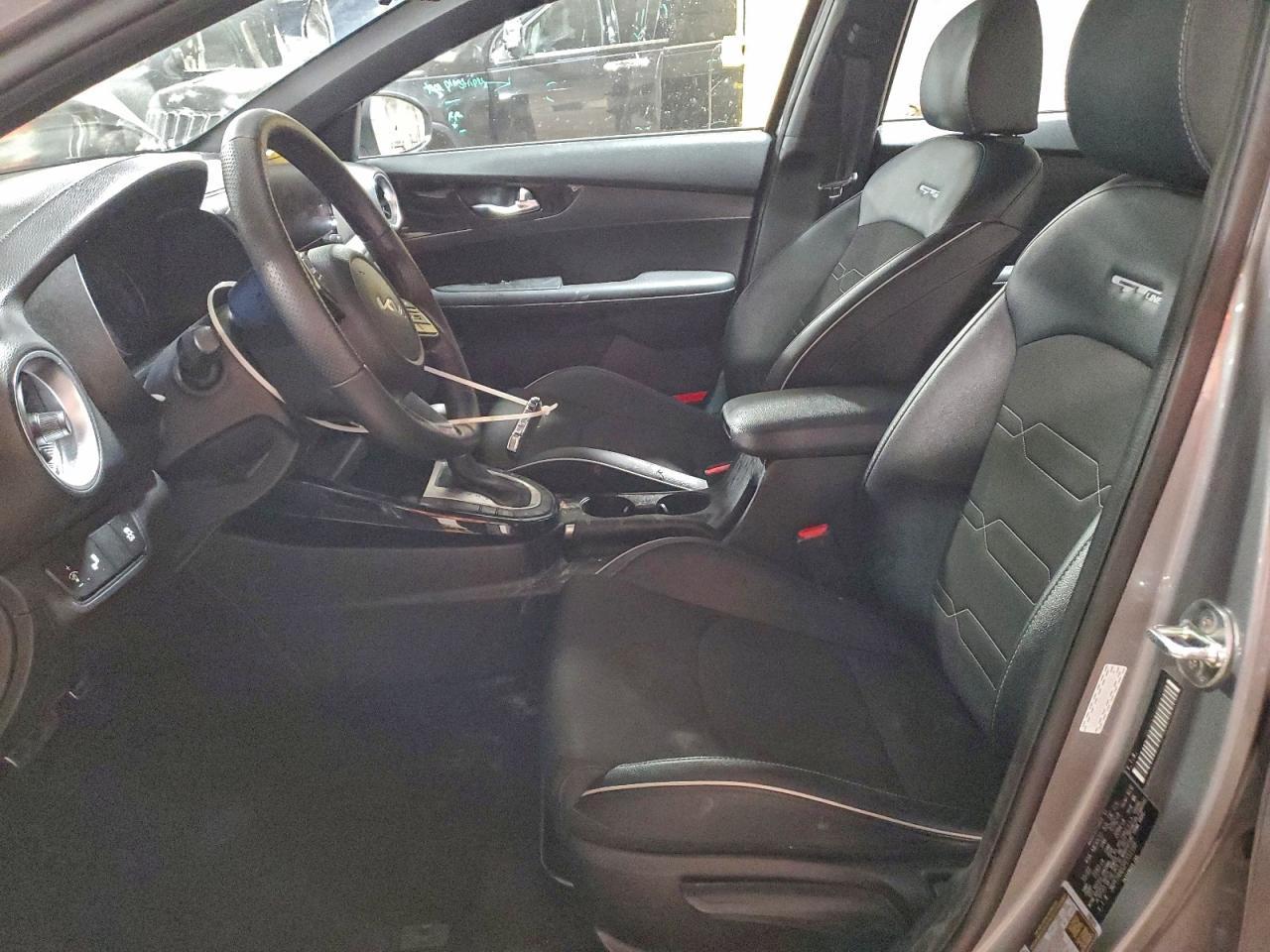 2023 Kia Forte Gt Line - Фото 7