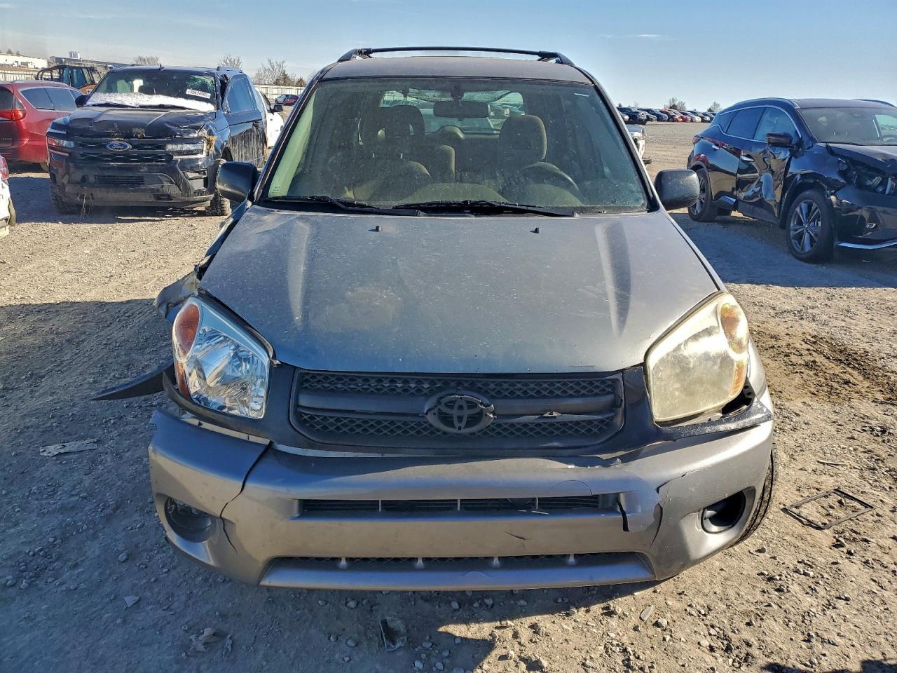 2004 Toyota Rav4 - Фото 5