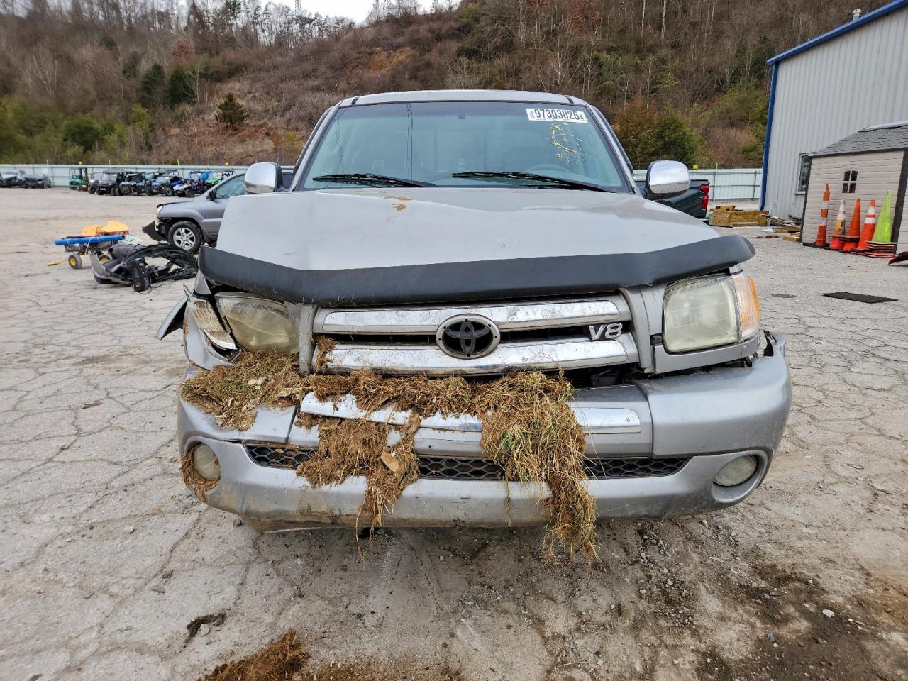 2003 Toyota Tundra Access Cab Sr5 - Image 5