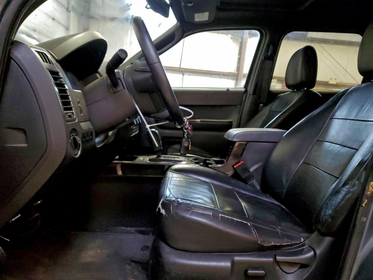 2011 Ford Escape Limited - Image 7