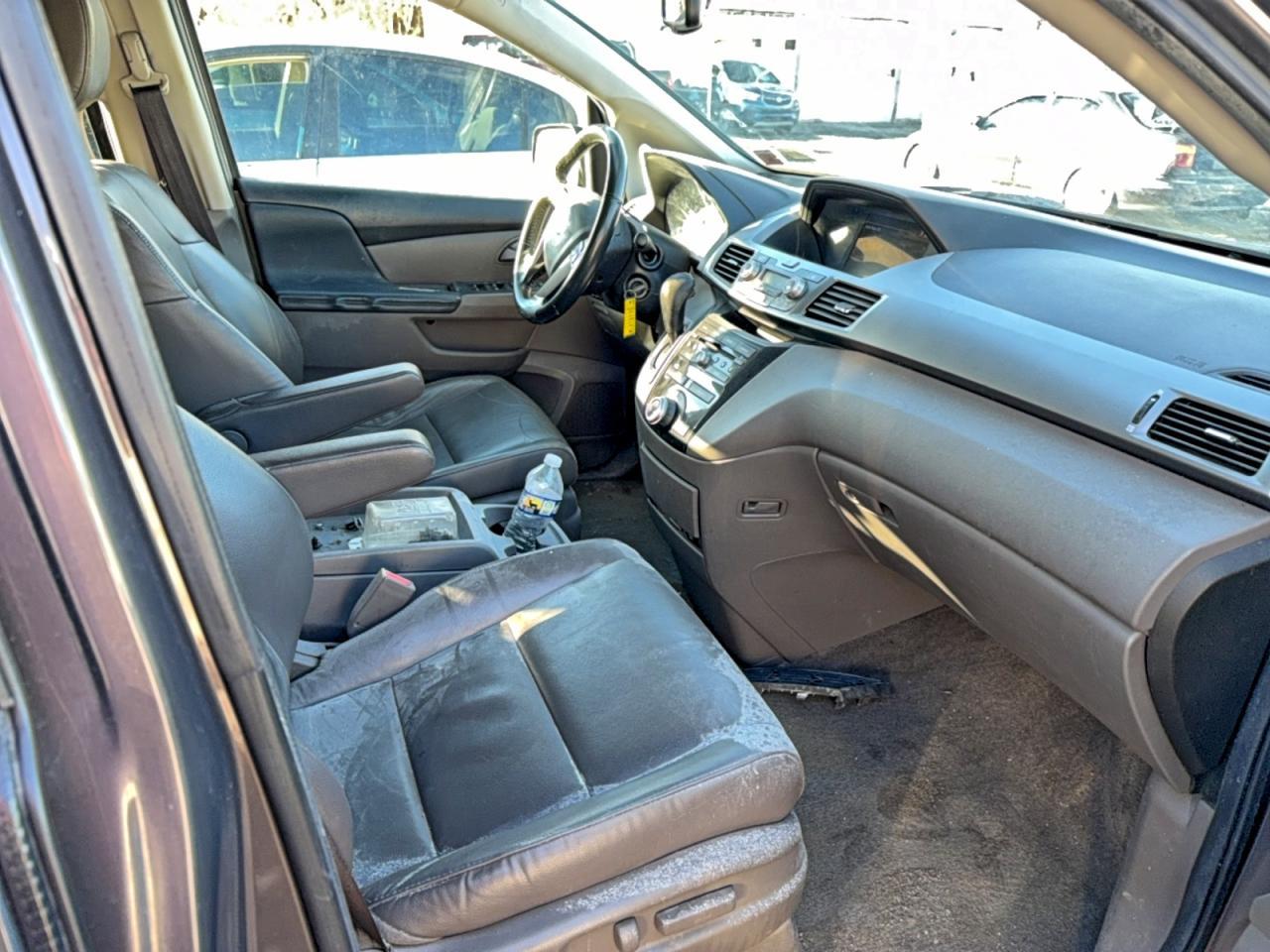 2013 Honda Odyssey Exl - Image 5