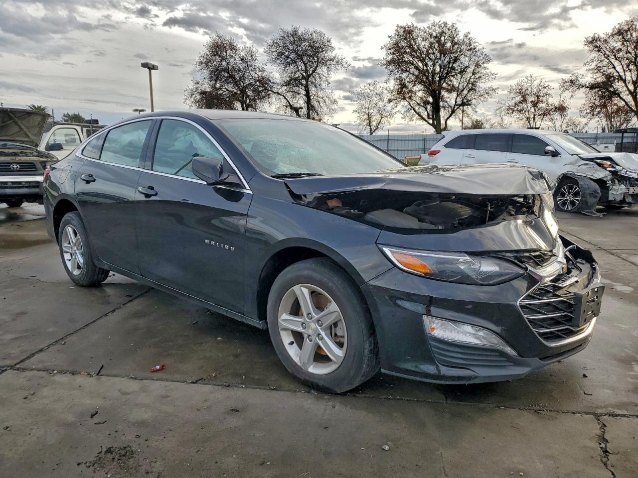 2022 Chevrolet Malibu Lt - Фото 4