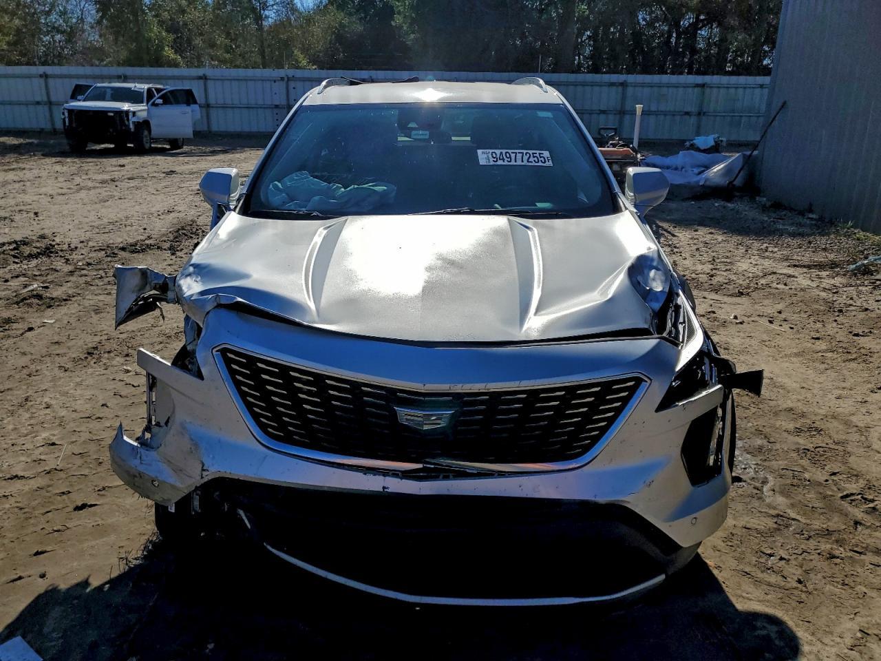 2020 Cadillac Xt4 Premium Luxury - Image 5