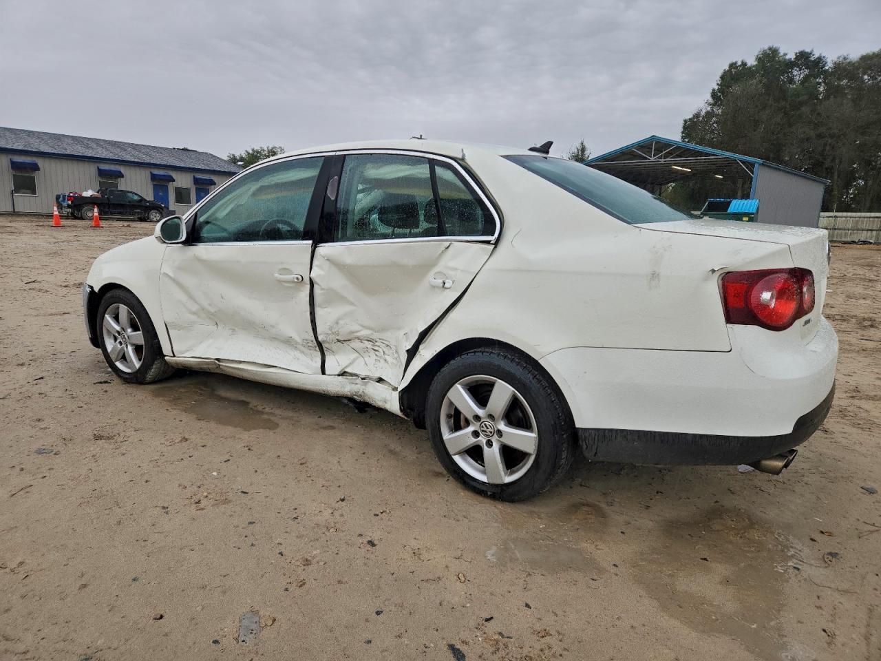 2008 Volkswagen Jetta Se - Фото 2