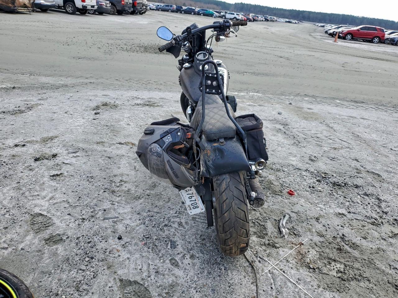 2016 Harley-Davidson Fxdb Dyna Street Bob - Image 4