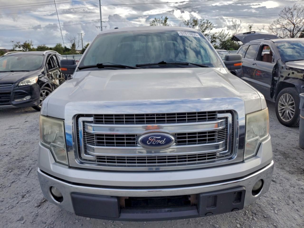 2013 Ford F150 Supercrew - Image 5