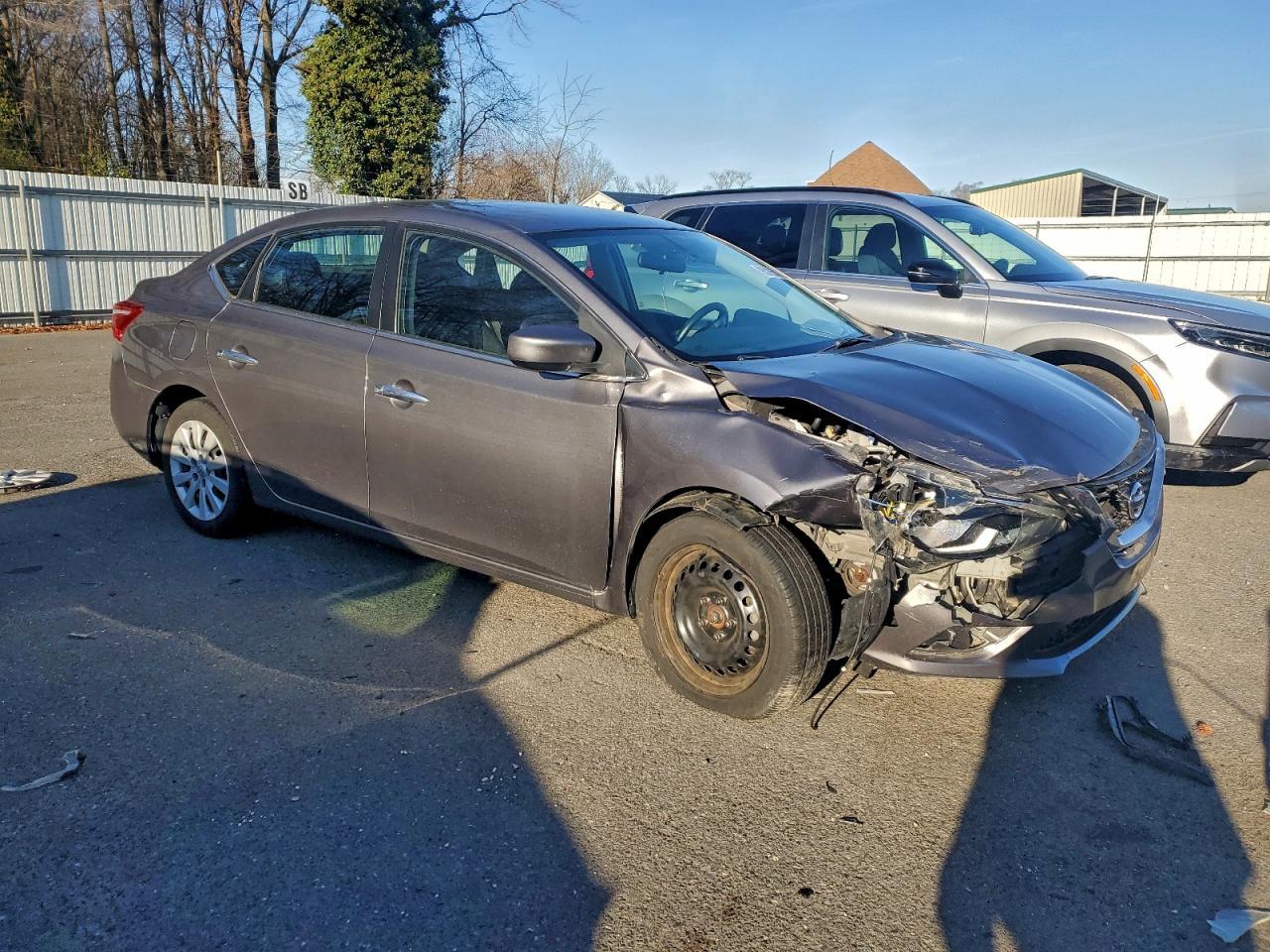 2017 Nissan Sentra S - Фото 4