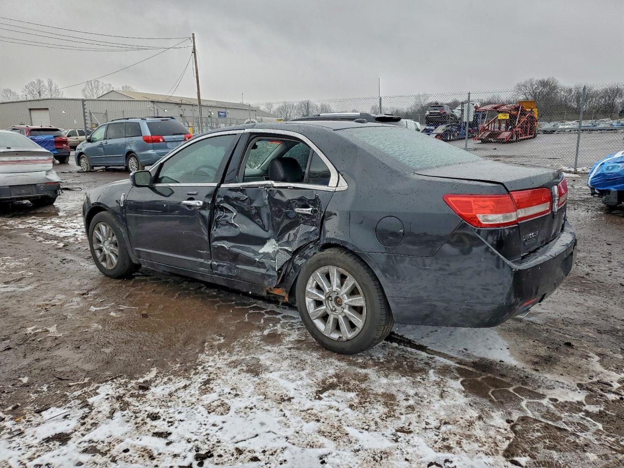 2012 Lincoln Mkz - Image 2
