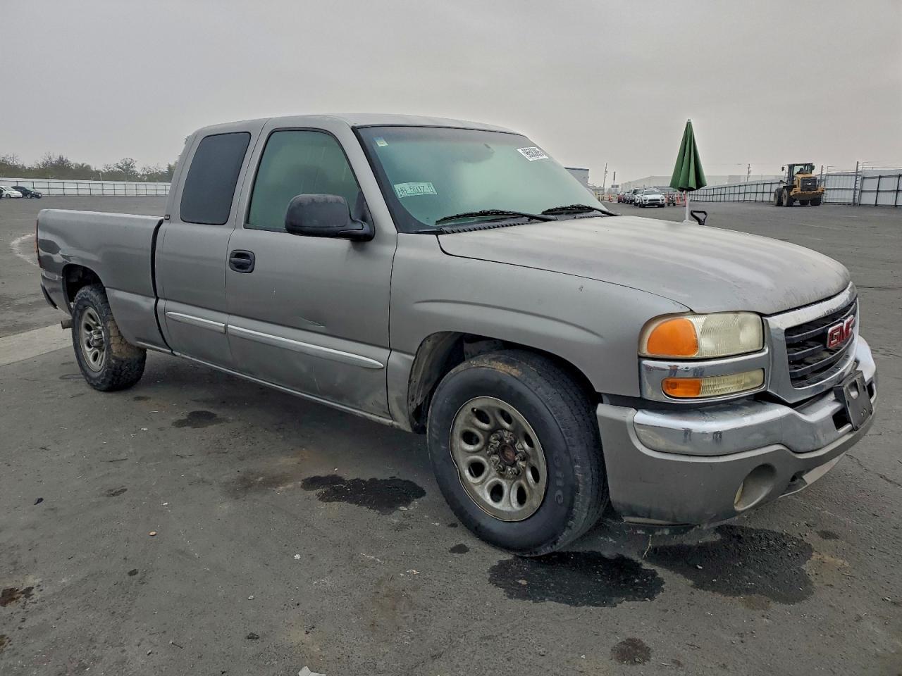 2006 GMC New Sierra C1500 - Фото 4