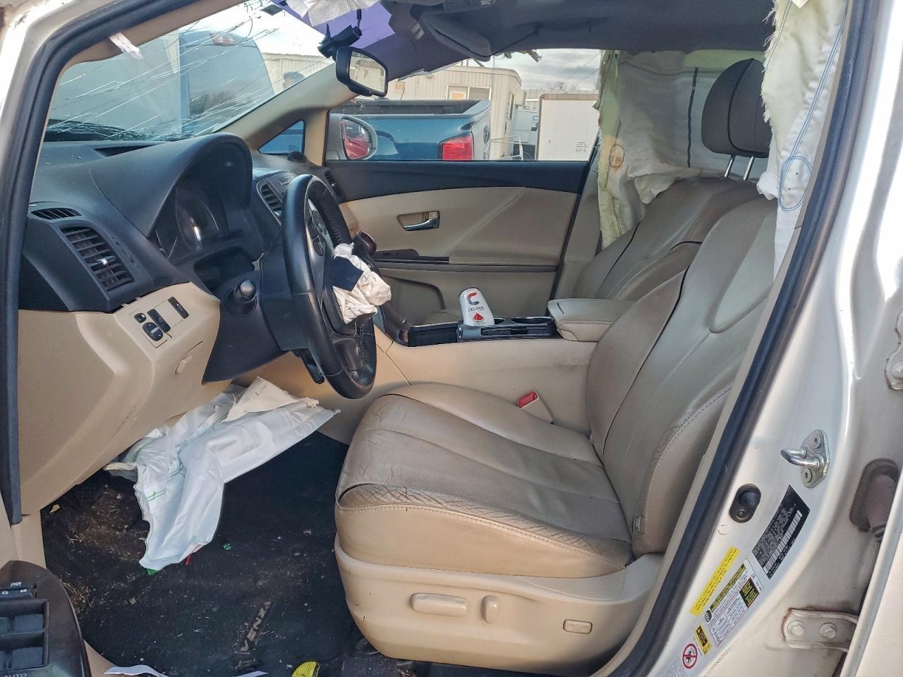 2013 Toyota Venza Le - Фото 7