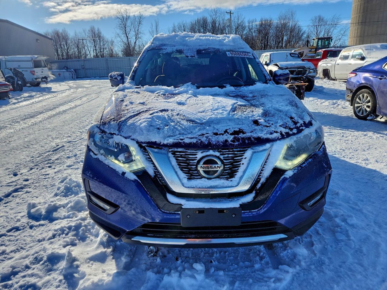 2019 Nissan Rogue S - Фото 5