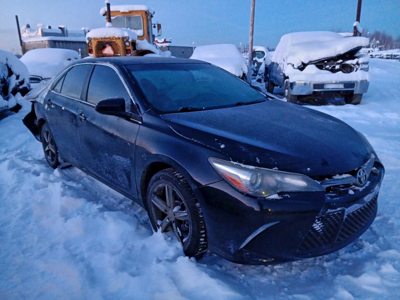 2017 Toyota Camry Le - Фото 4