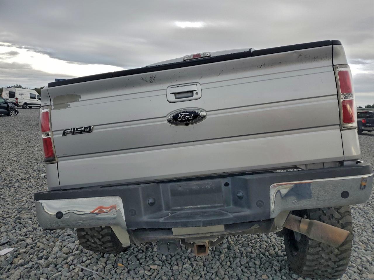 2014 Ford F150 Supercrew - Image 6