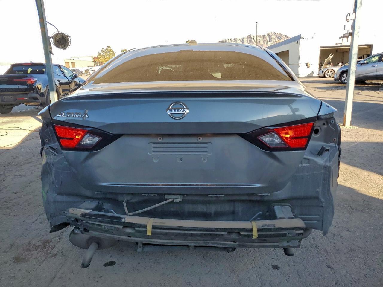2019 Niss Altima S - Фото 6