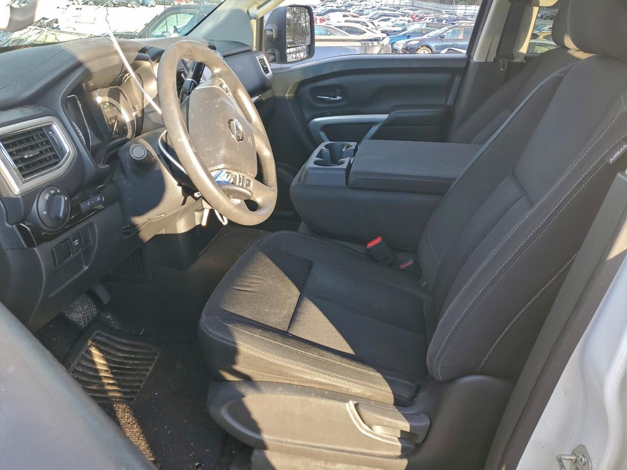 2017 Nissan Titan Xd S - Фото 7