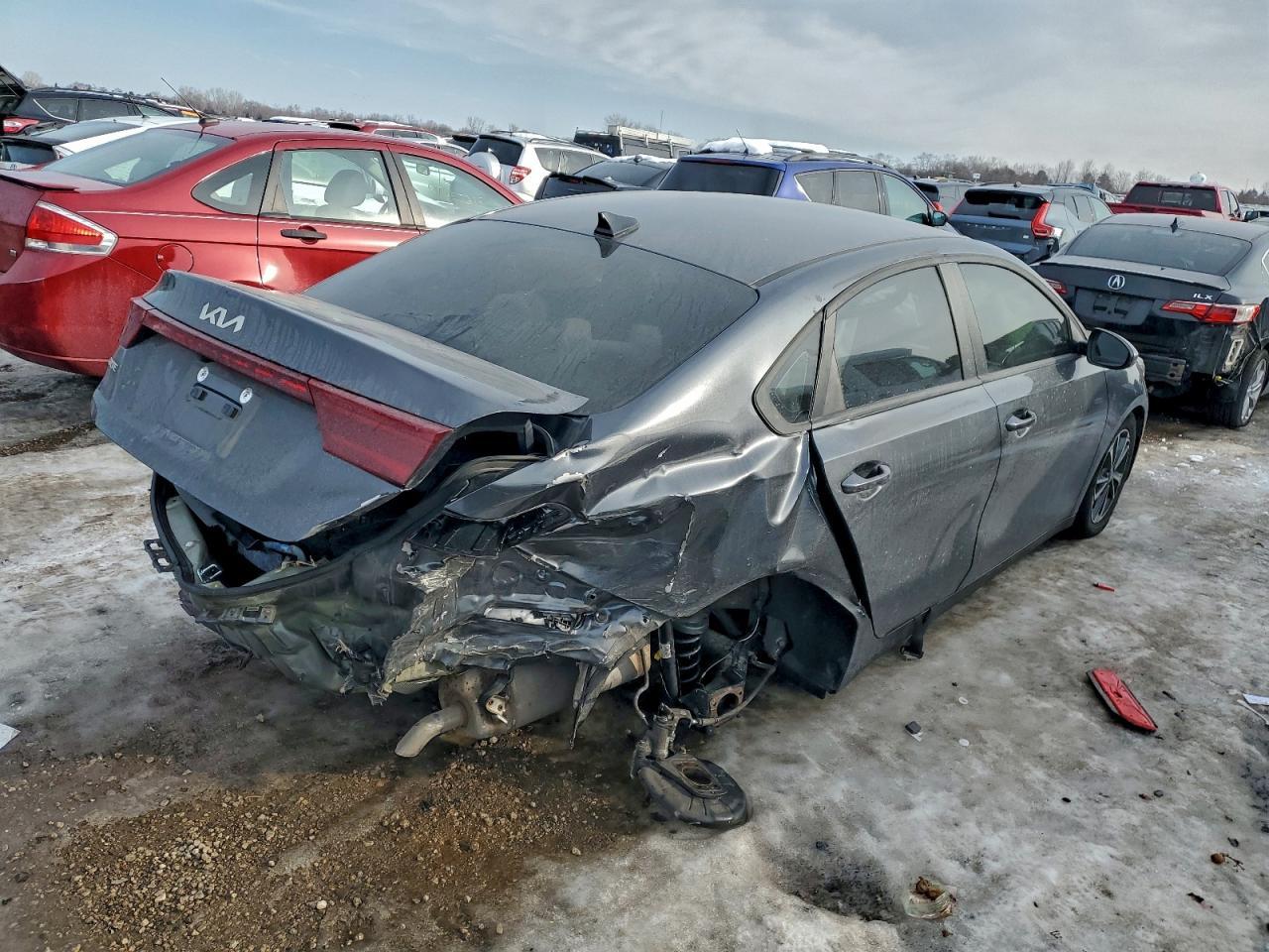 2024 Kia Forte Lx - Фото 3