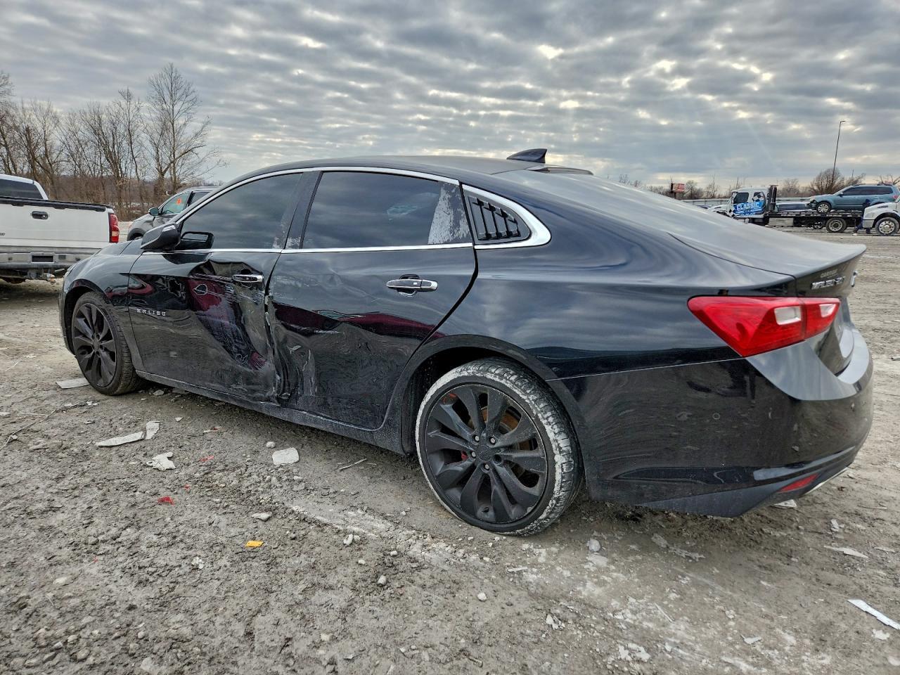 2017 Chevrolet Malibu Premier - Image 2