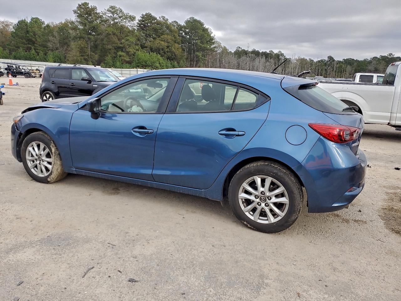 2018 Mazda 3 Sport - Фото 2