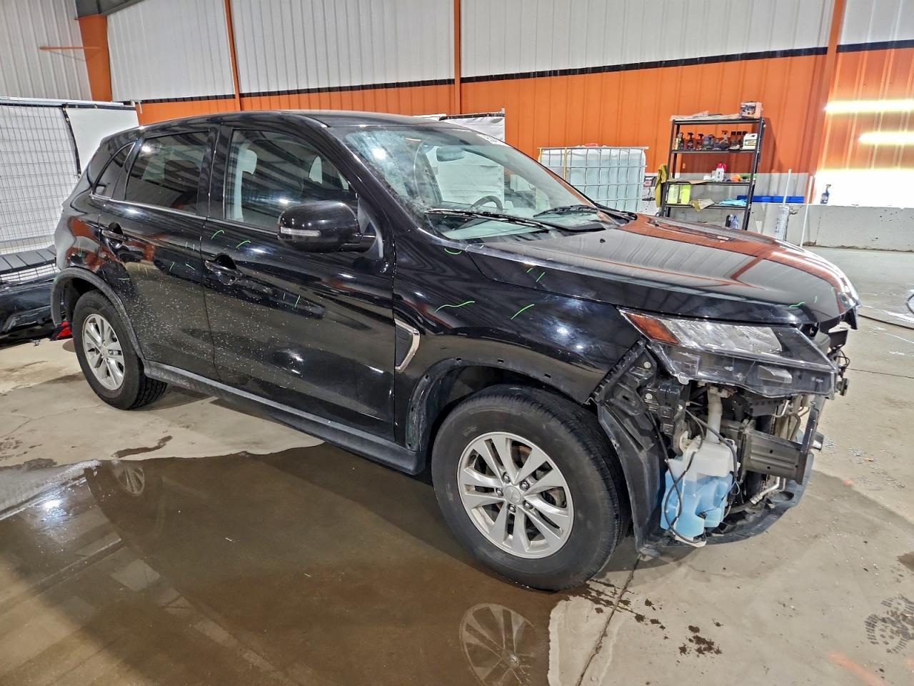 2021 Mitsubishi Rvr Se - Фото 4