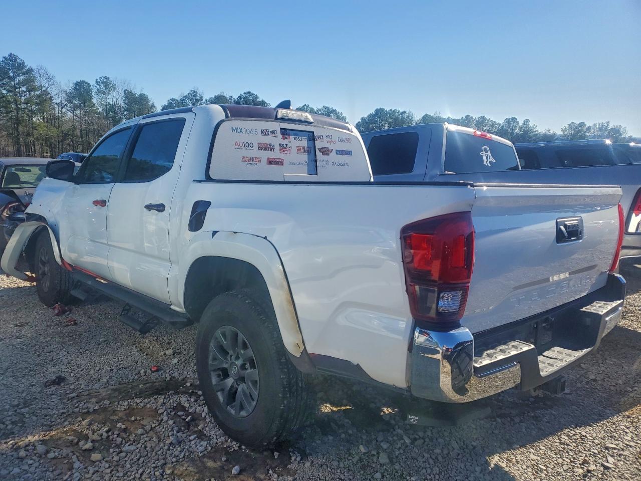 2023 Toyota Tacoma Double Cab - Image 2