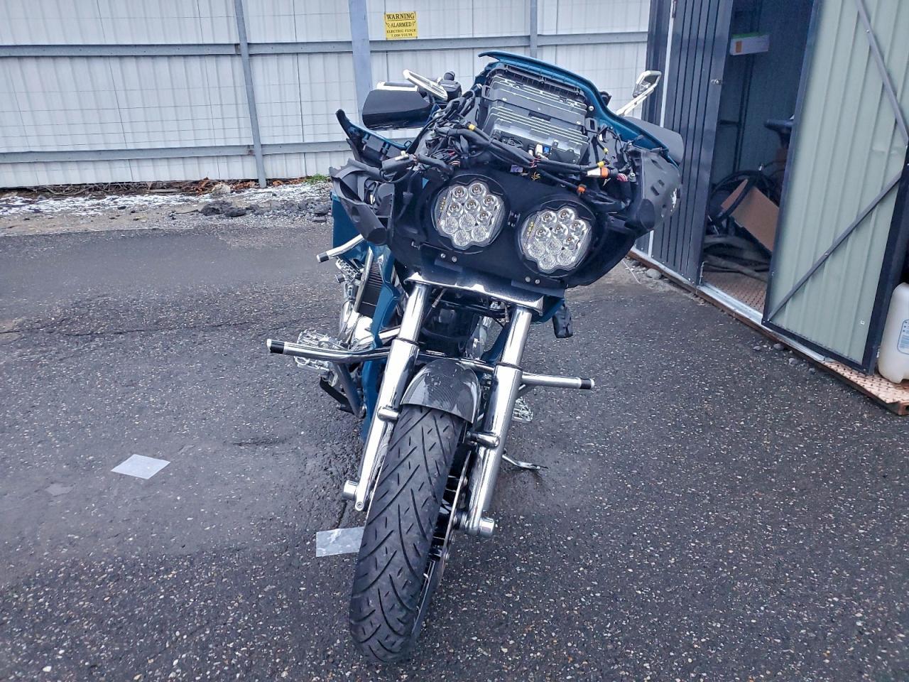 2021 Harley-Davidson Fltrxs - Фото 2