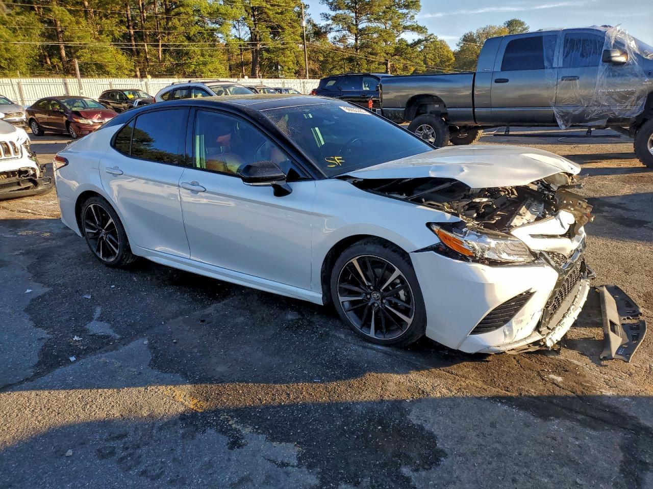 2020 Toyota Camry Xse - Image 4