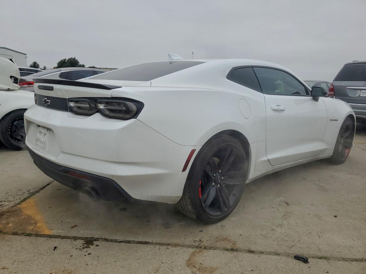 2023 Chevrolet Camaro Lt - Фото 3