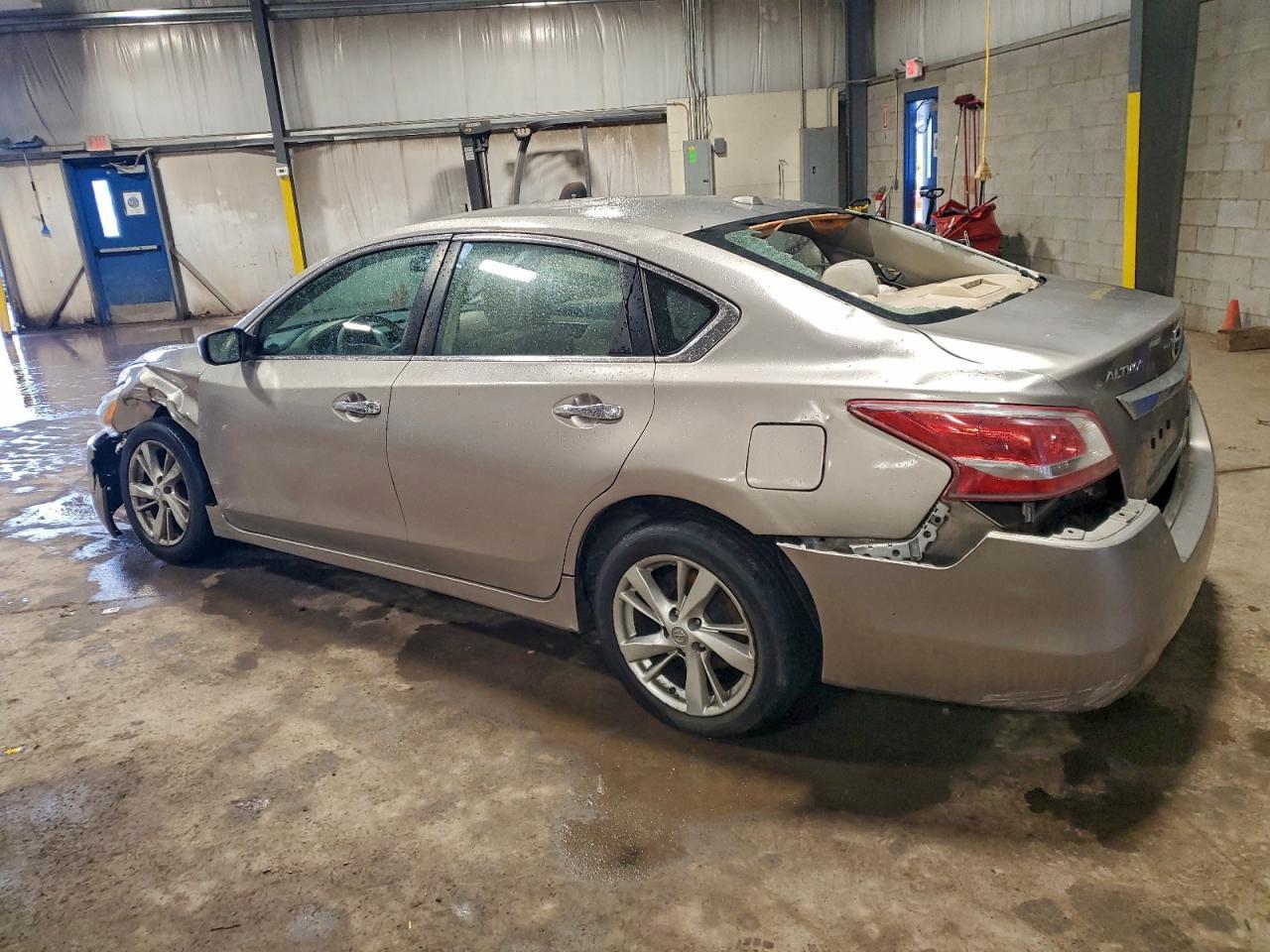 2013 Nissan Altima 2.5 - Фото 3