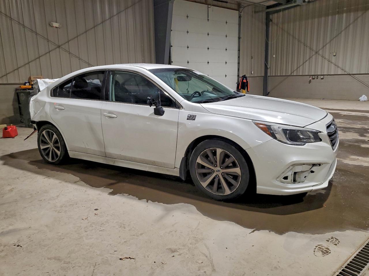 2019 Subaru Legacy 2.5I Limited - Фото 4