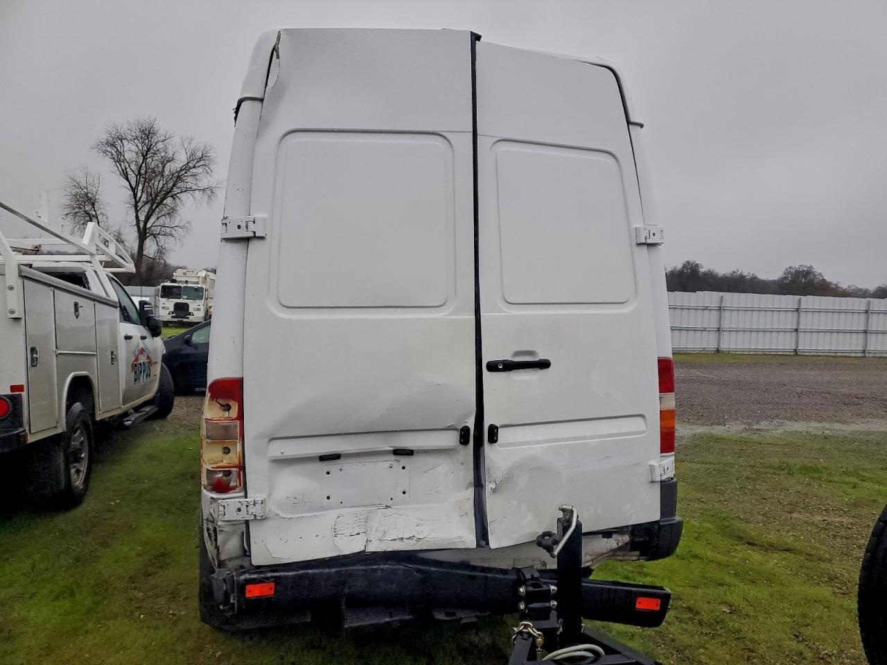 2006 Dodge Sprinter 3500 Utility / Service Van - Фото 6