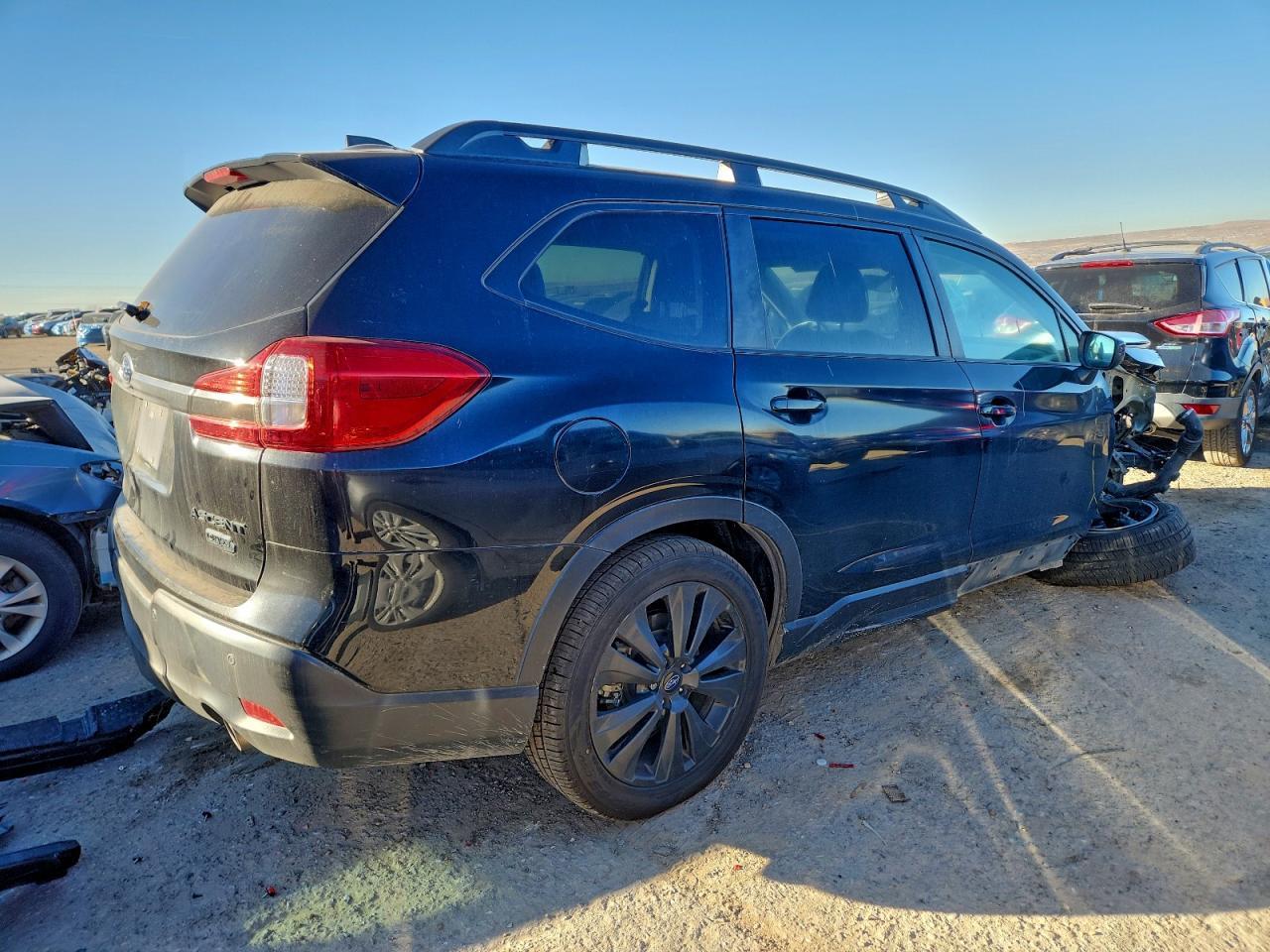 2022 Subaru Ascent Onyx Edition - Фото 3