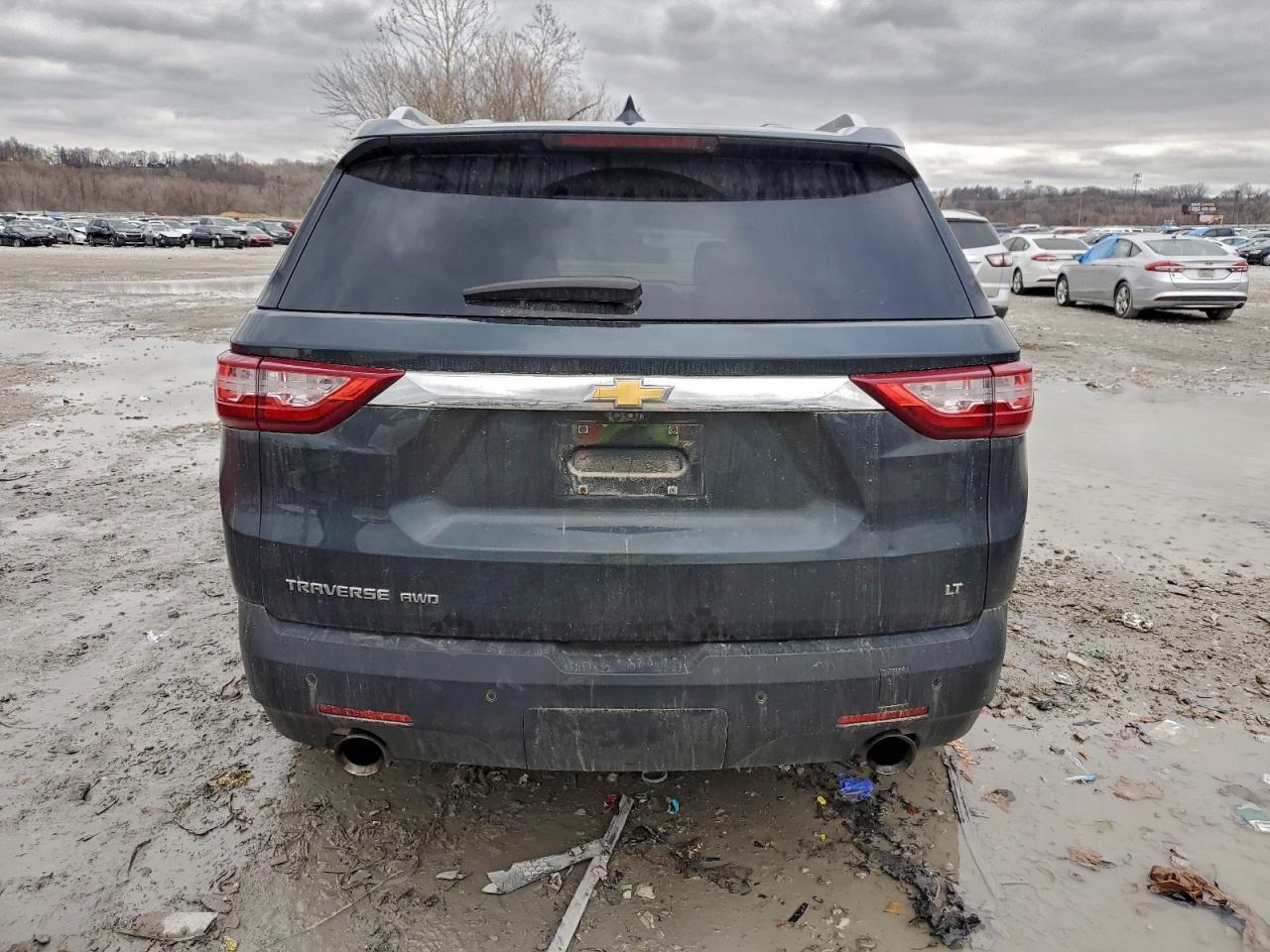 2018 Chev Traverse - Фото 6