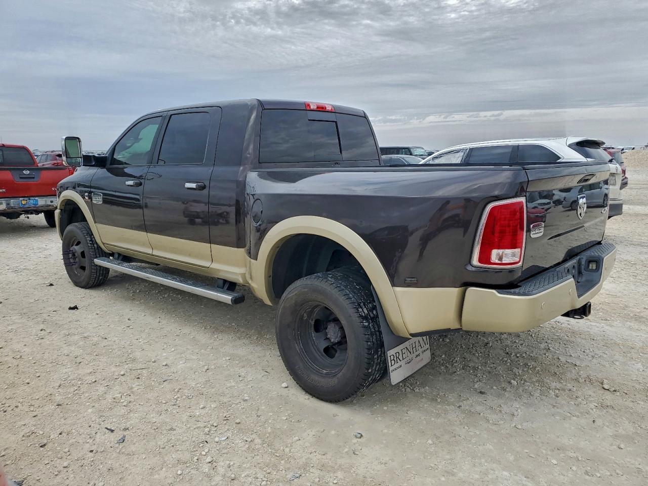 2016 Ram 3500 Longhorn - Фото 2