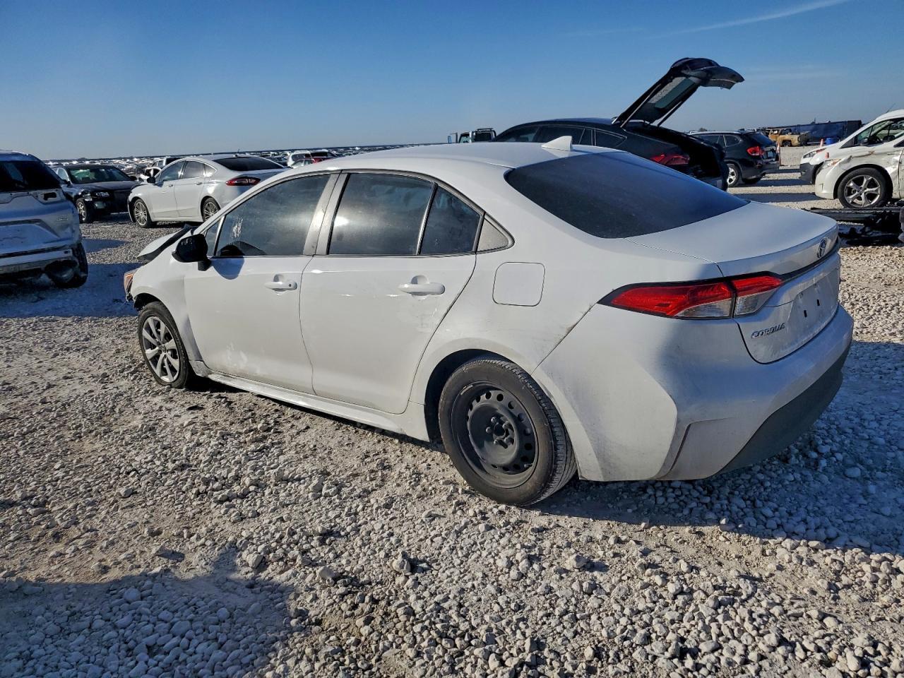 2024 Toyota Corolla Le - Фото 2