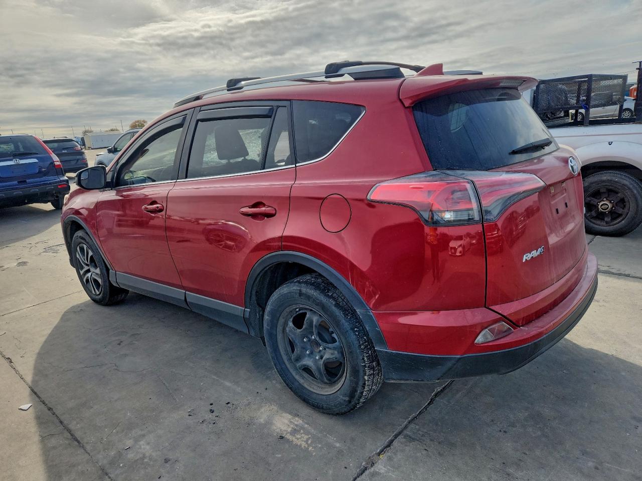 2017 Toyota Rav4 Le - Image 2