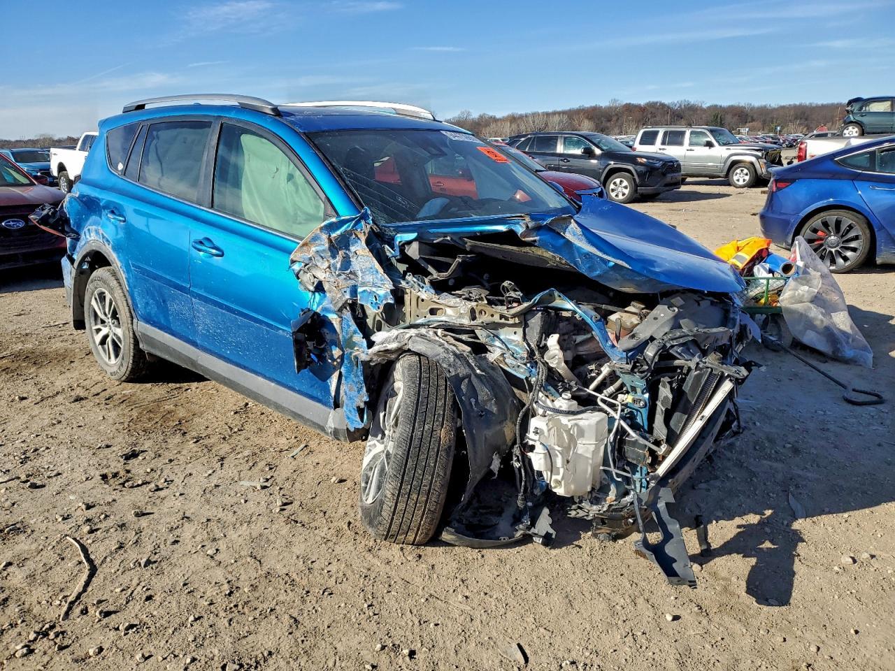 2017 Toyota Rav4 Xle - Фото 4