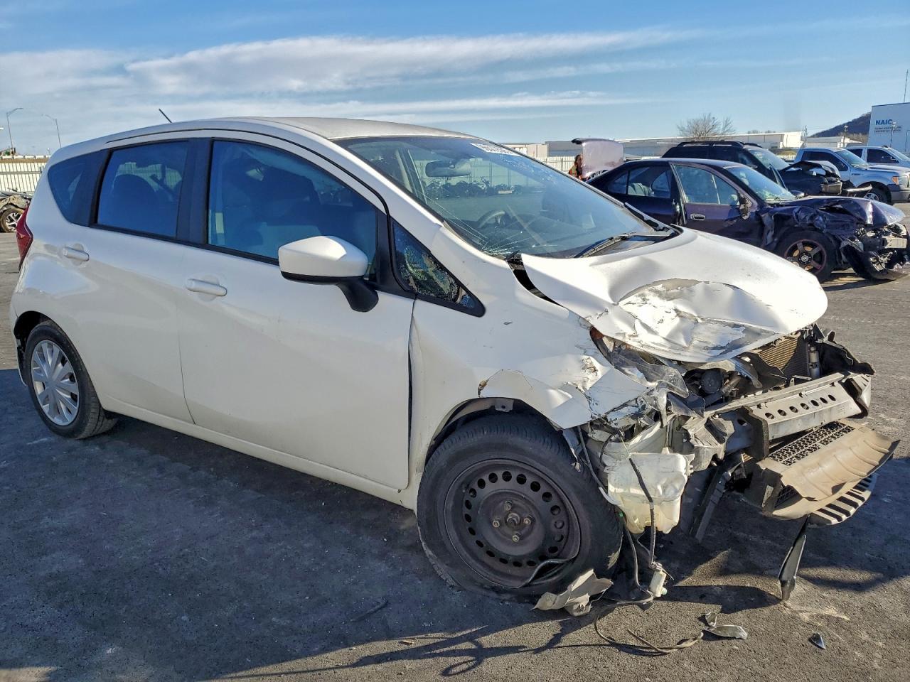 2015 Nissan Versa Note S - Image 4