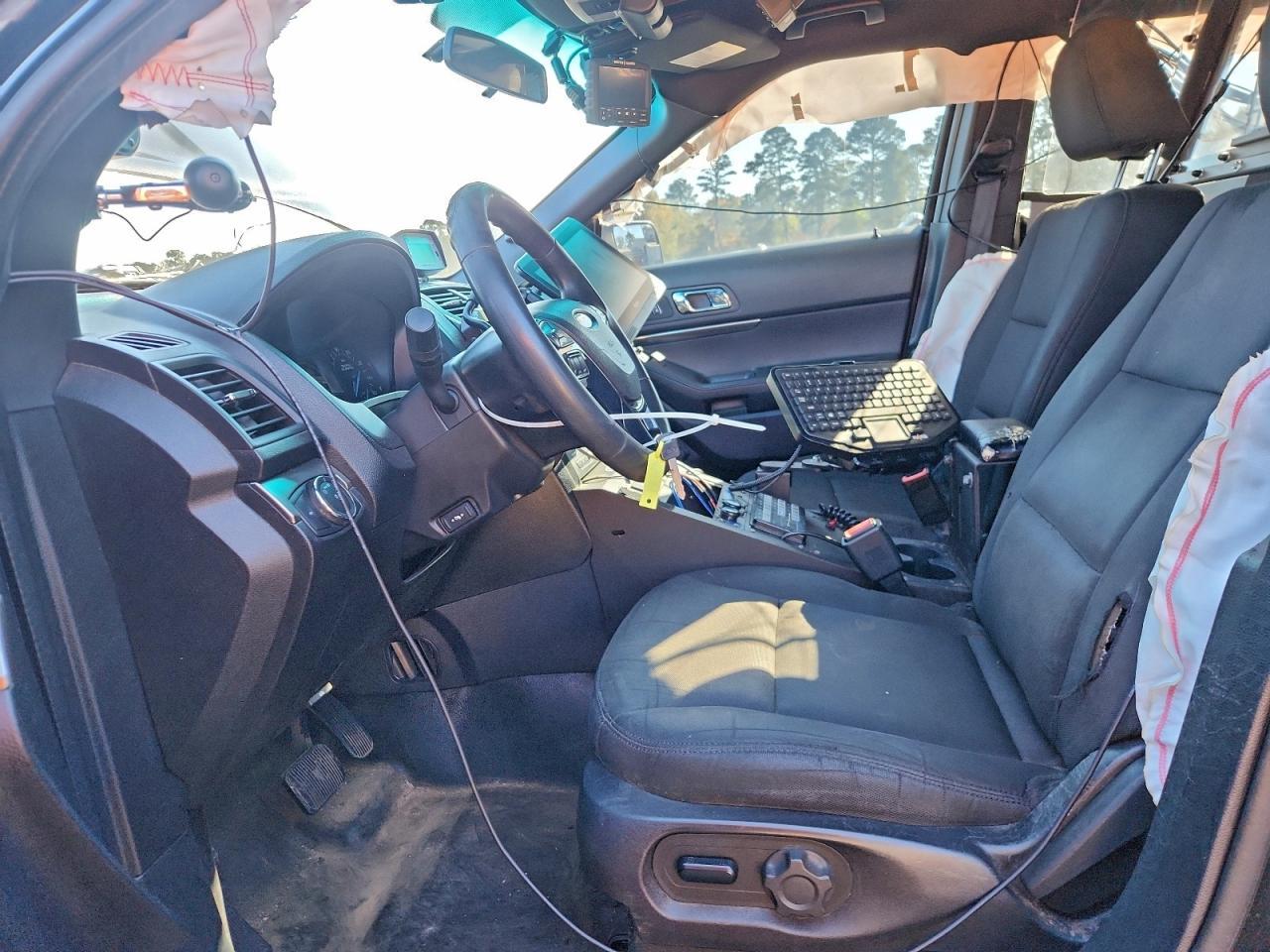 2019 Ford Explorer Police Interceptor - Фото 7