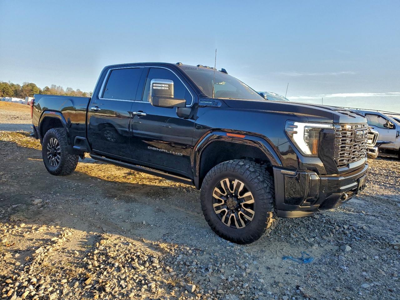 2025 GMC Sierra K2500 Denali Ultimate - Фото 4